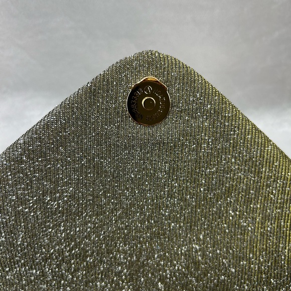 A new day Clutch or Crossbody bag - Picture 7 of 11